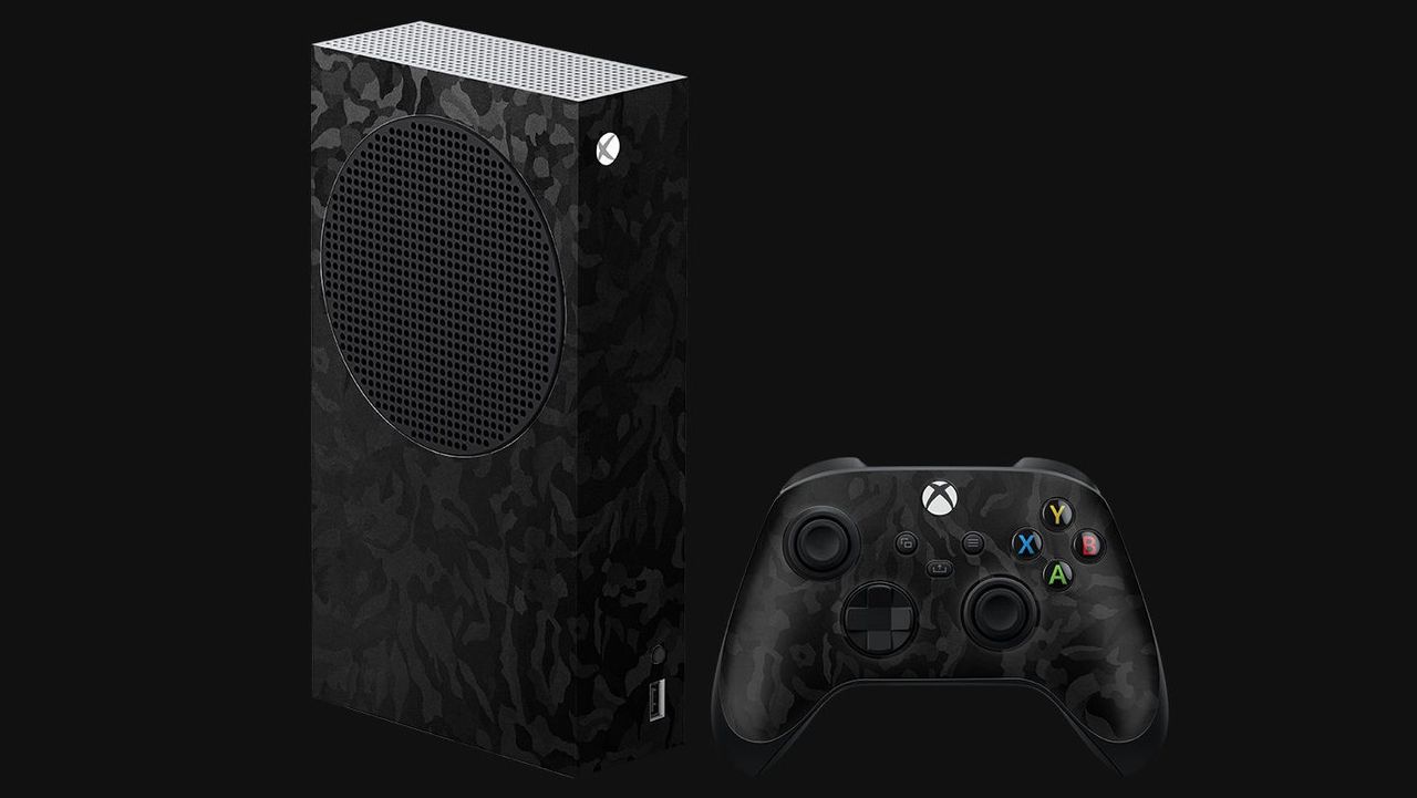 Xbox Series S with Razer vinyl wrap.