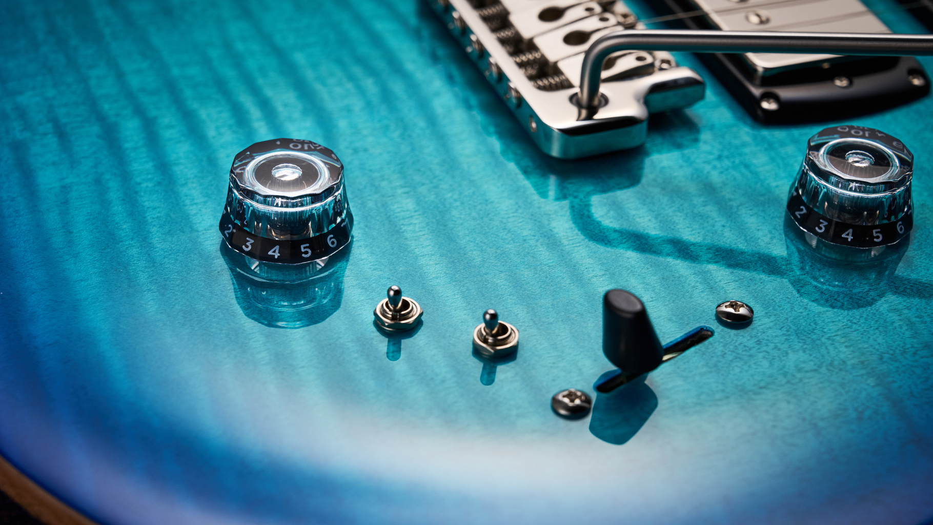 PRS SE Semi-Hollow Special