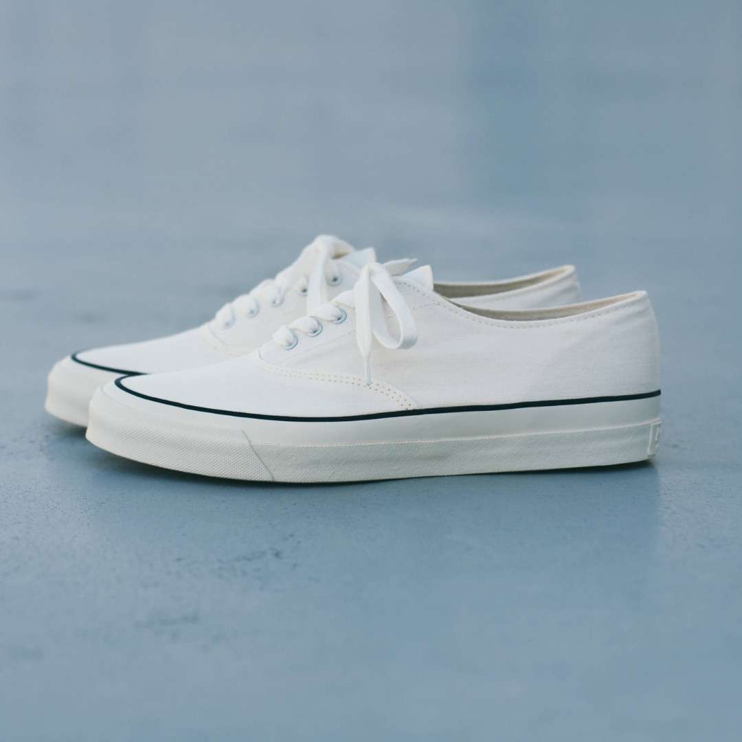 Asahi Deck- White