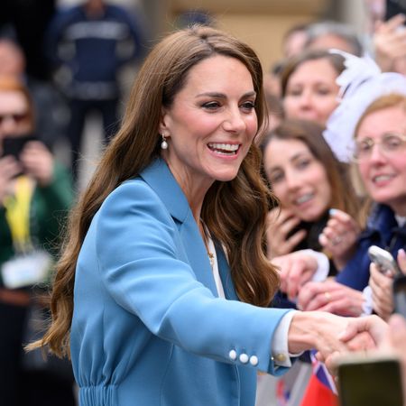 Princess Kate shaking hands with fans 