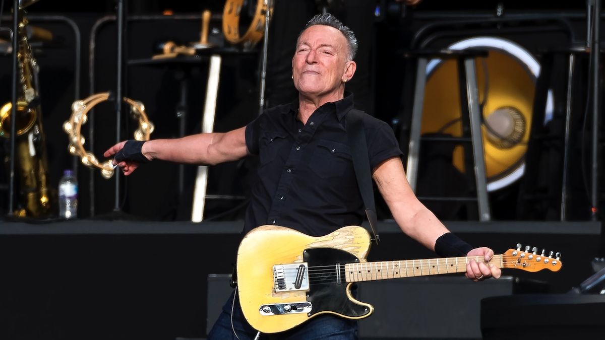 Bruce Springsteen adds a second show at London's Wembley Stadium to his