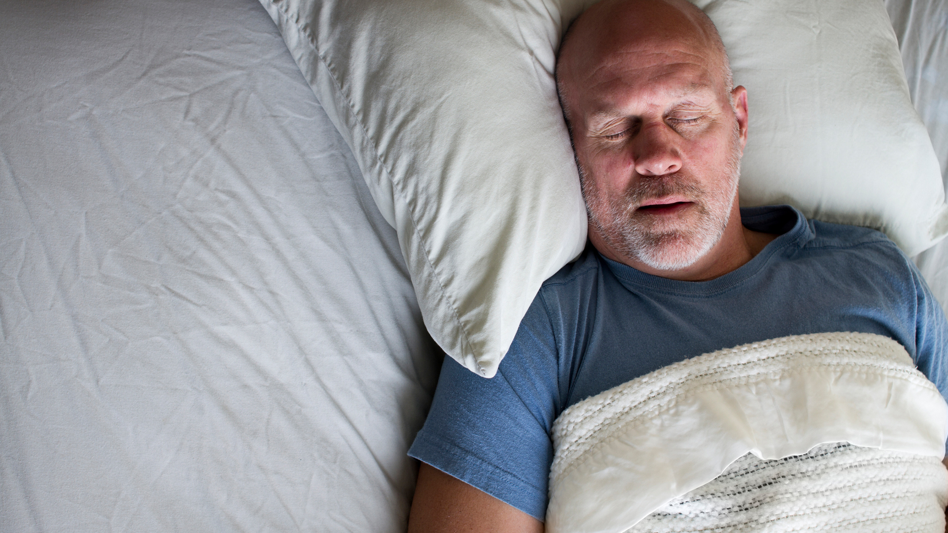 5 Major Sleep Apnea Symptoms in Senior Citizens