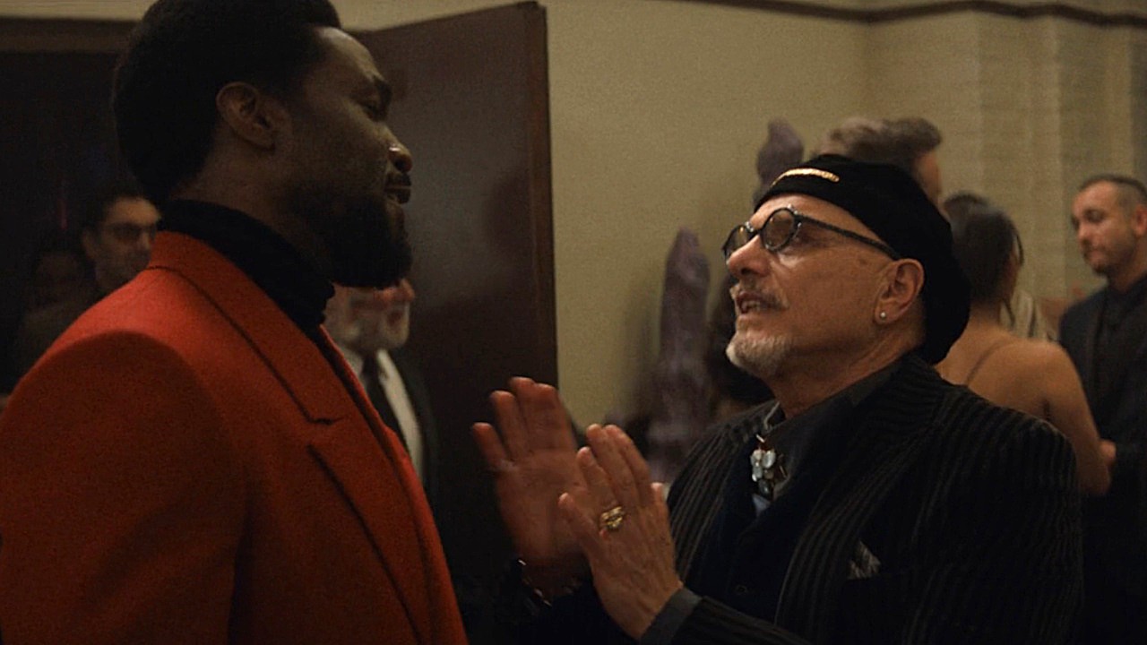 Joe Pantoliano talks to Simon Williams (Yahya Abdul-Matten II) in the season finale of Wonder Man.