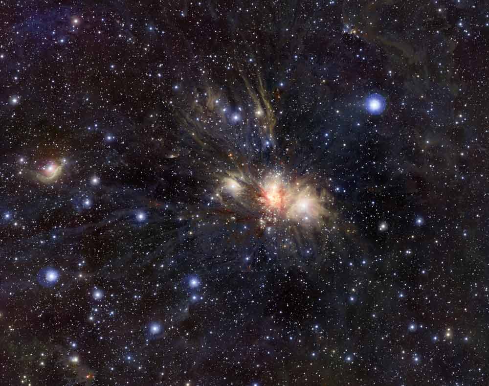 New Photo Reveals Cosmic Unicorn&#039;s Heart 