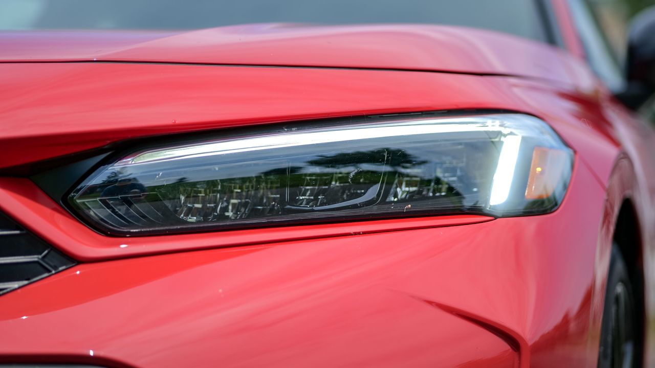 2025 Honda Civic Sport Hatchback Hybrid test drive.