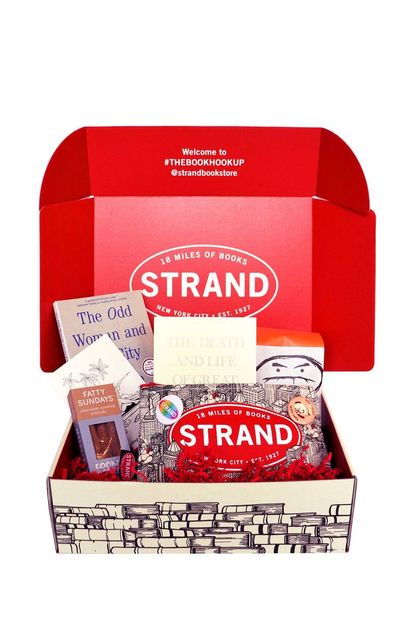 Strand Books Strand Subscription: Mystery & Suspense