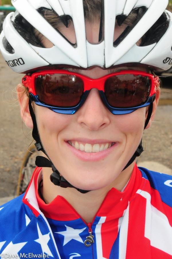 Kaitlin Antonneau (Cannondale-Cyclocrossworld.com) wearing her new Oakley&rsquo;s