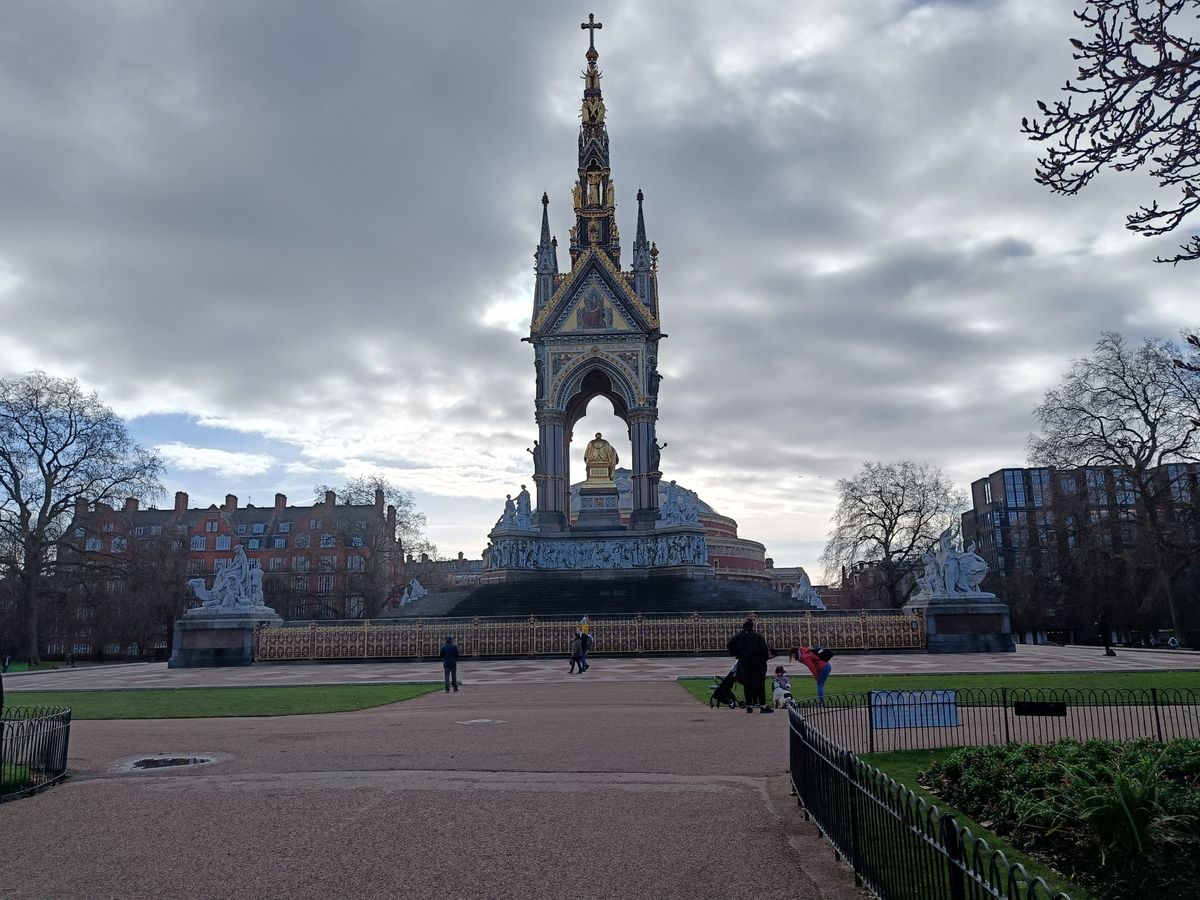Realme 9 Pro Plus camera sample