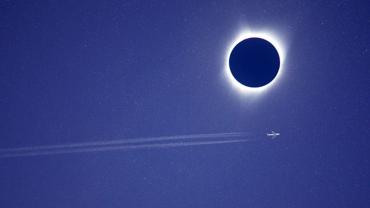 Supersonic speed meets celestial event: Concorde clocks longest total solar eclipse in history
