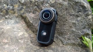 The Cycliq Fly 6 camera on a rock