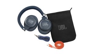 JBL Live 650BTNC sound