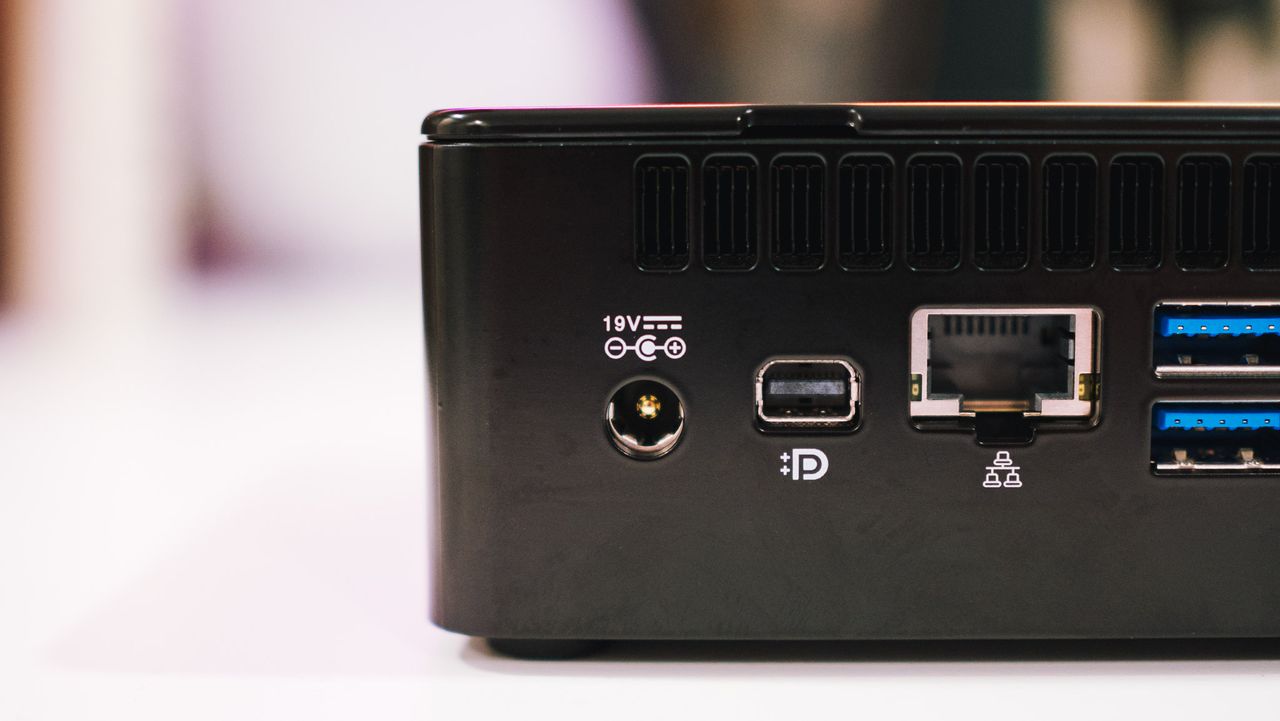 Geekom Mini IT8 review