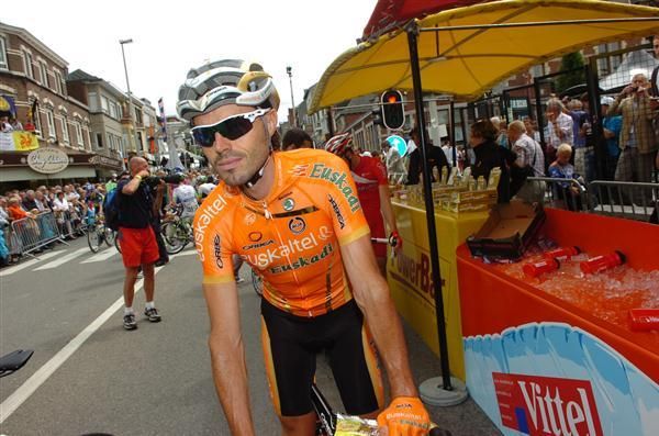 Spain's Samuel Sanchez in relaxed mood at the 2012 Tour de France