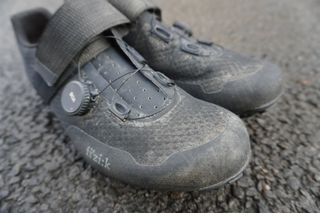 Image shows the Fizik Vento Ferox gravel bike shoes