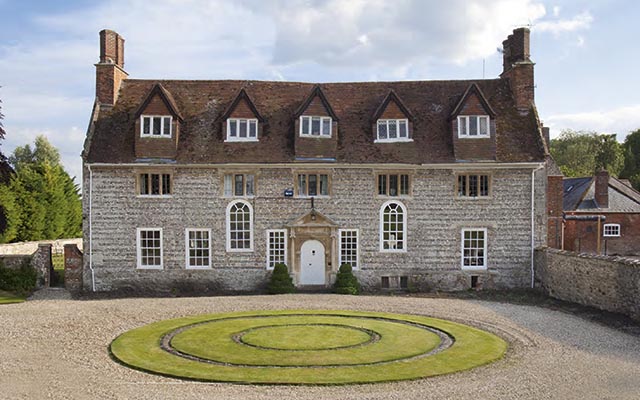 Savills, Ogbourne Maisey Manor, &amp;pound;1,400,000-1