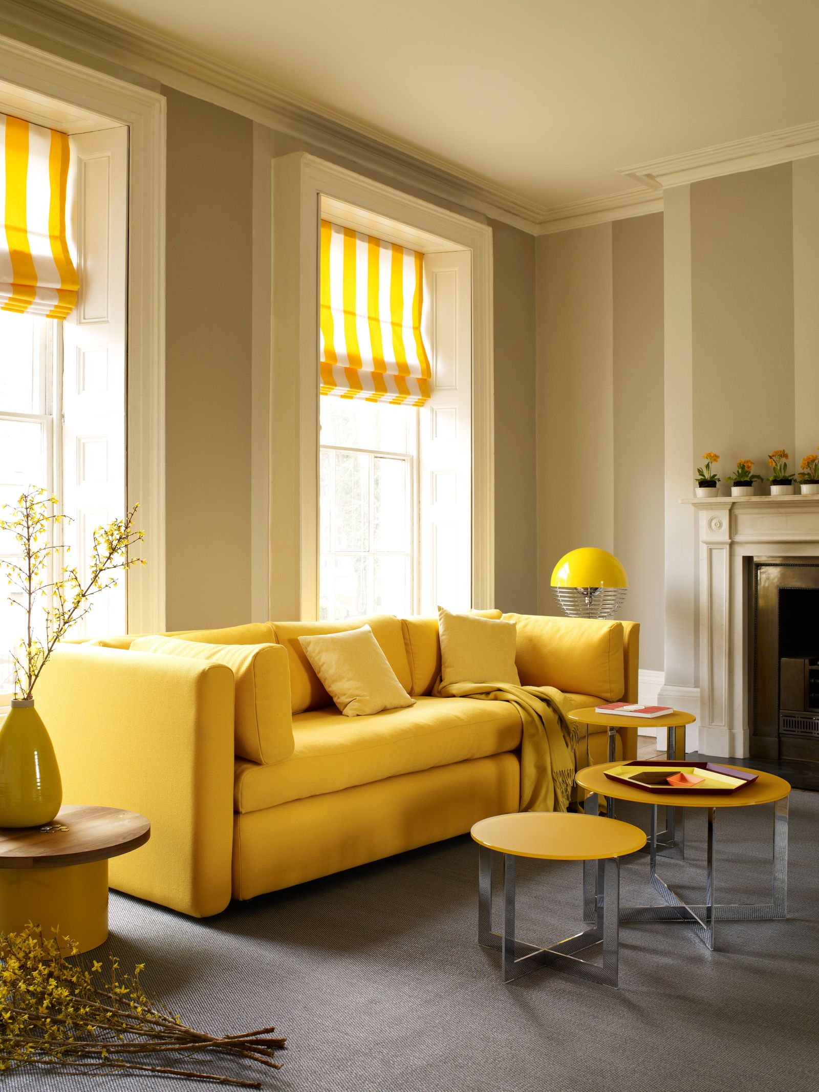 10 yellow living room ideas - how to do the sunshine shade stylishly | Livingetc