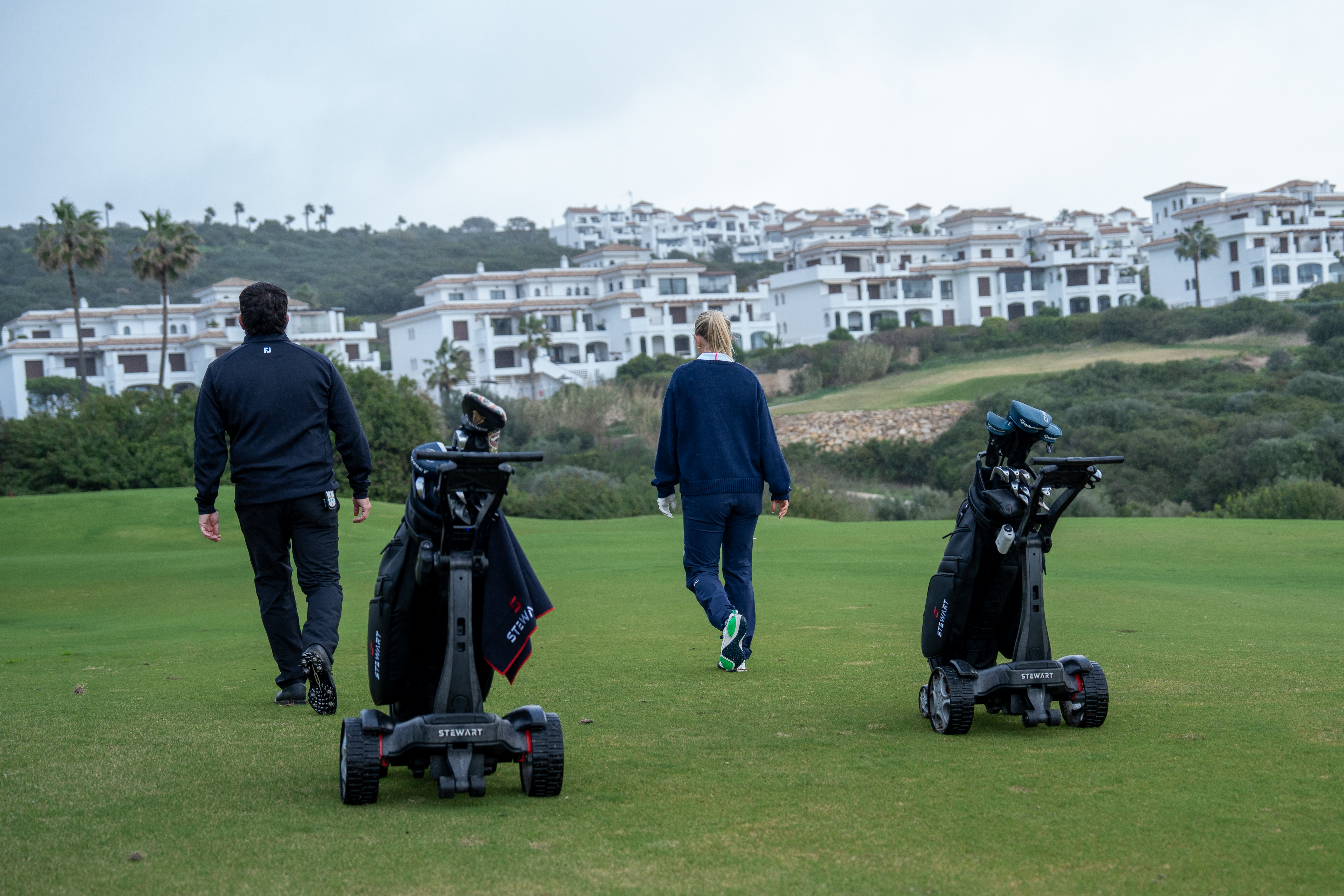 Stewart Golf Q Follow