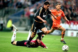 Raul Valencia 2000