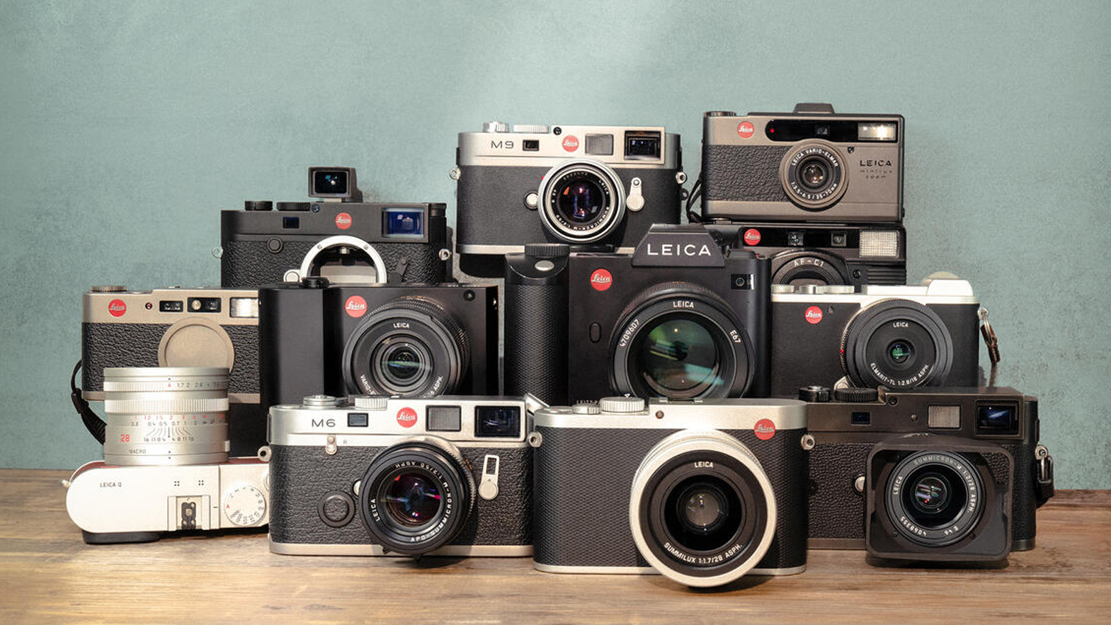 Leica's D-Lux 2; It's The Perfect Vacation Camera—And It's A Leica