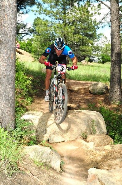Jeremy Horgan-Kobelski (Gary Fisher/Subaru) rides a technical section.