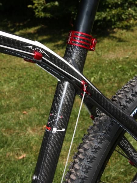 The derailleur cables simply flex their way around the array of minimal guides on the new Orbea Alma.