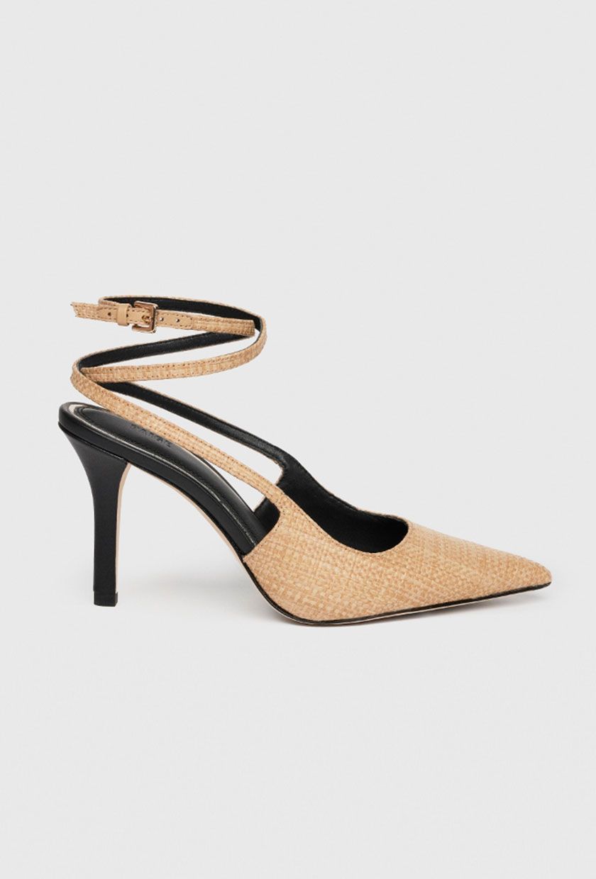 missing-image 3 أفكار لأزياء الربيع من بيج