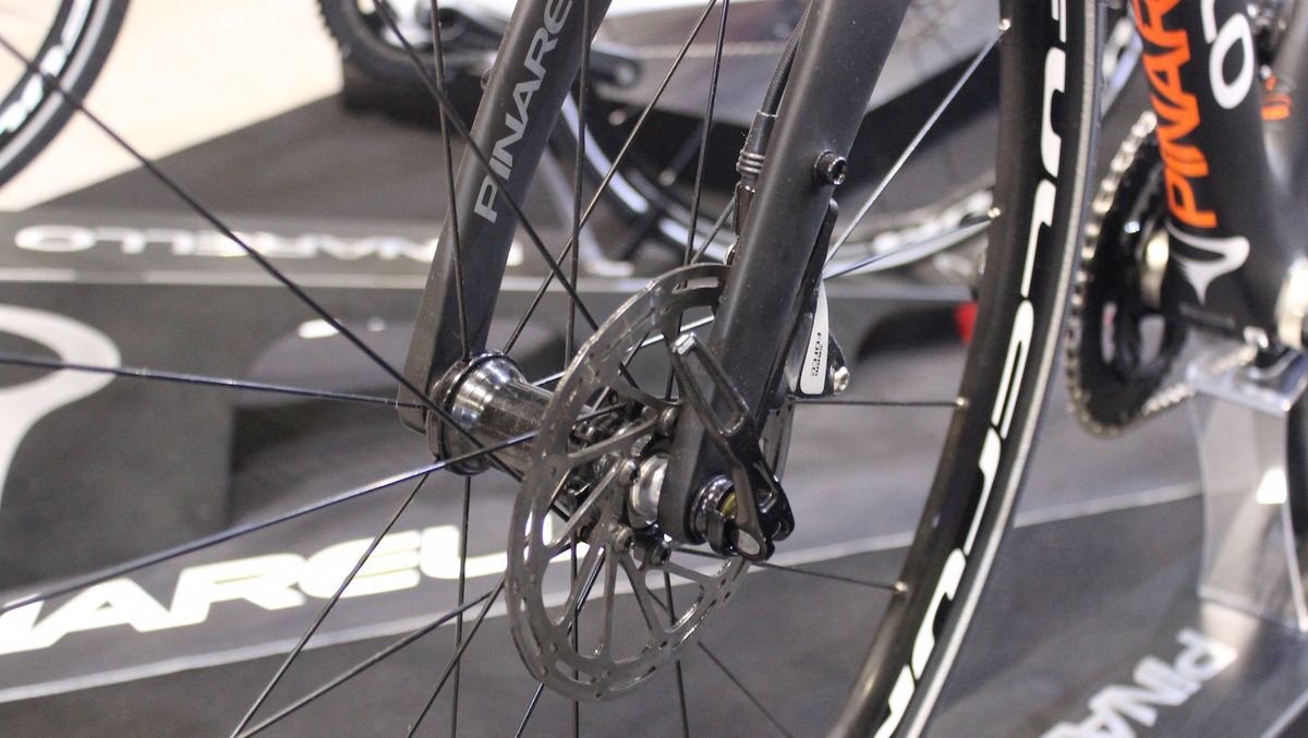 SRAM Force disc brakes on the Pinarello GR-S