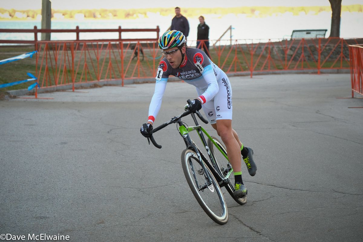 Curtis White (Cannondale) dismounting ahead of the steps