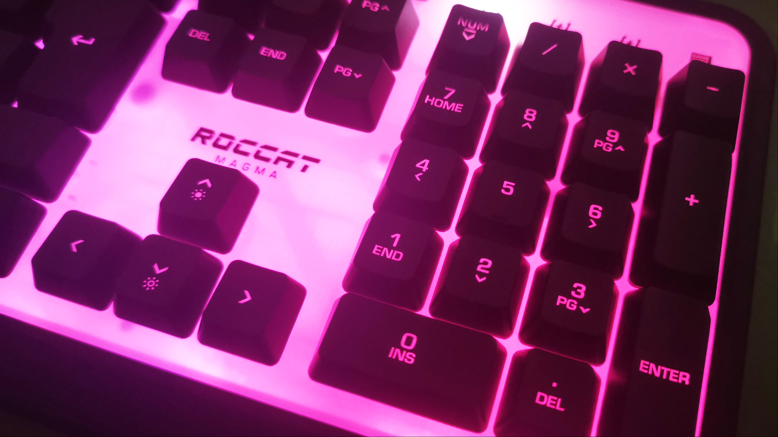 Roccat Magma