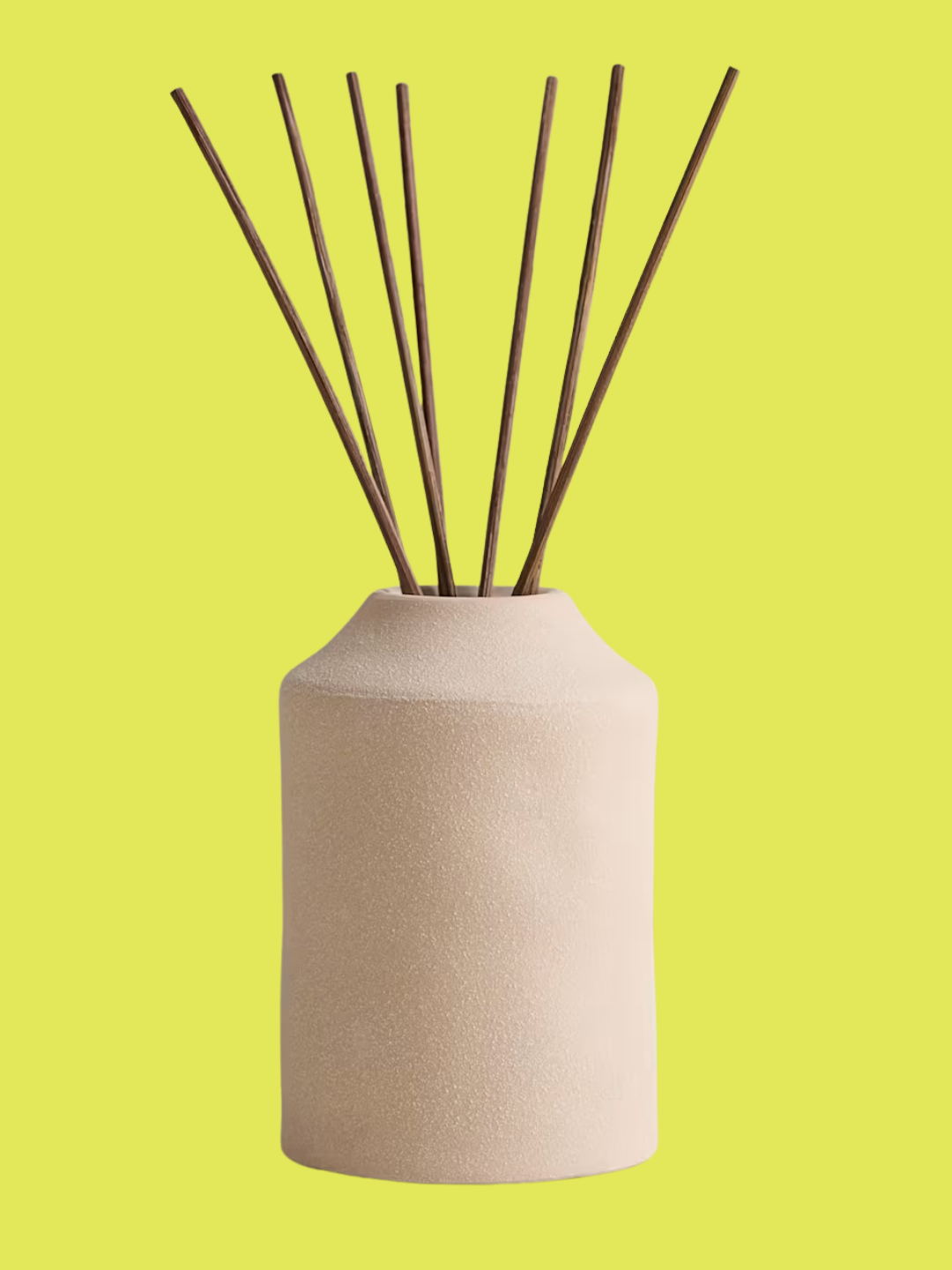 A minimalist textured reed diffuser