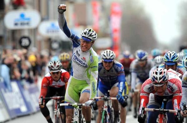 Jacopo Guarnieri (Liquigas-Cannondale) celebrates his win.