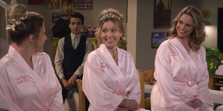 fuller house d.j. stephanie and kimmy in robes