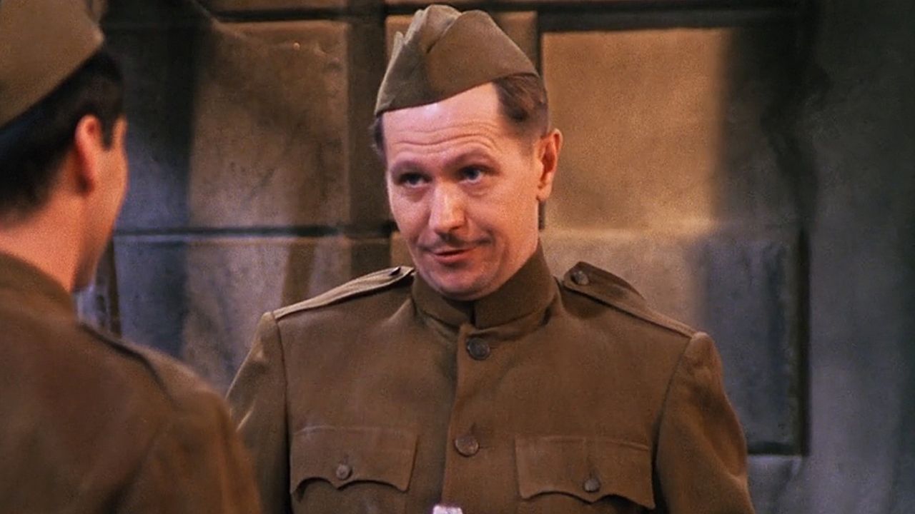 Ive Always Wondered How Gary Oldman Ended Up On Friends. Someone Finally Asked Him