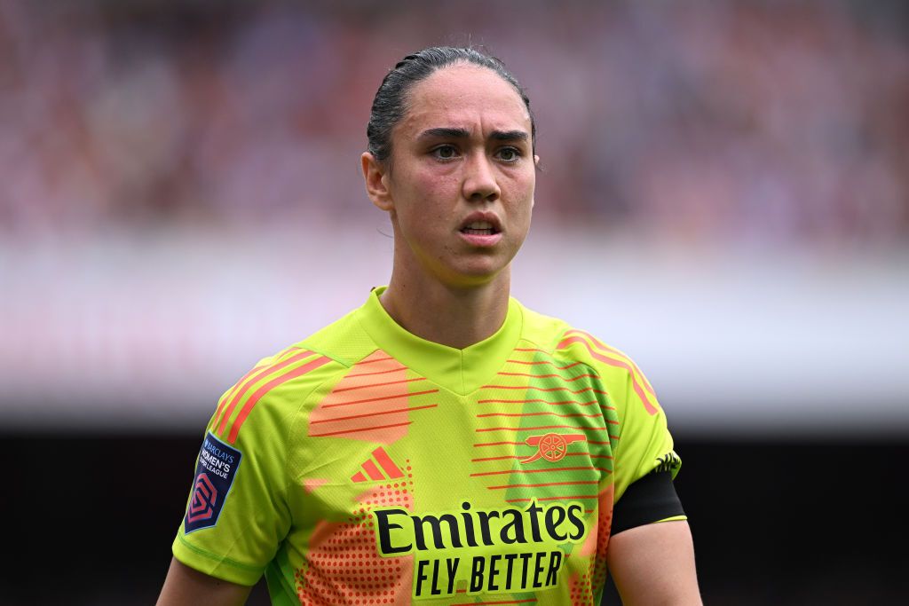 Manuela Zinsberger of Arsenal during the Barclays Women&#039;s Super League match between Arsenal and Manchester City at Emirates Stadium on September 22, 2024 in London, England.