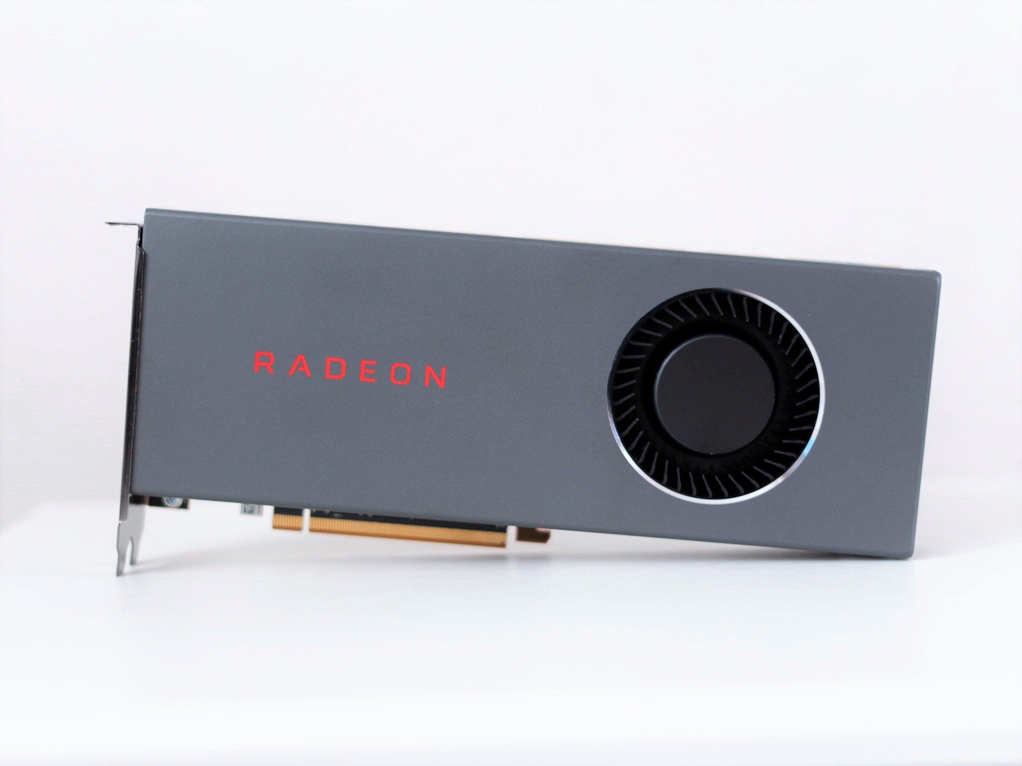 Radeon RX 5700 無印 C4rgT9wh4BDE4mqrqJPP8b-2048-80