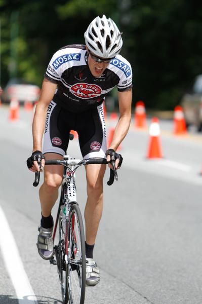 Dave Vukets (Trek/Red Truck) dropped by the leaders
