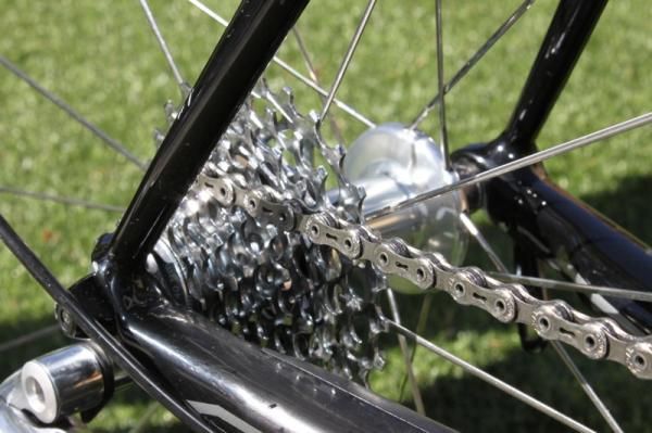Bos uses a SRAM PC-1090R chain. The PG-1070 11-28-tooth cassette was special for ATOC's brutal stage 6.
