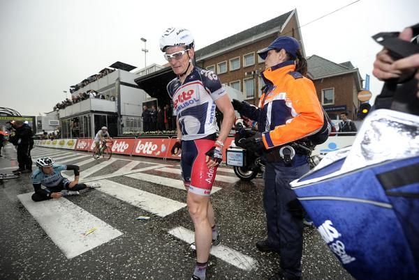Andre Greipel (Lotto-Belisol) gets checked by the medics