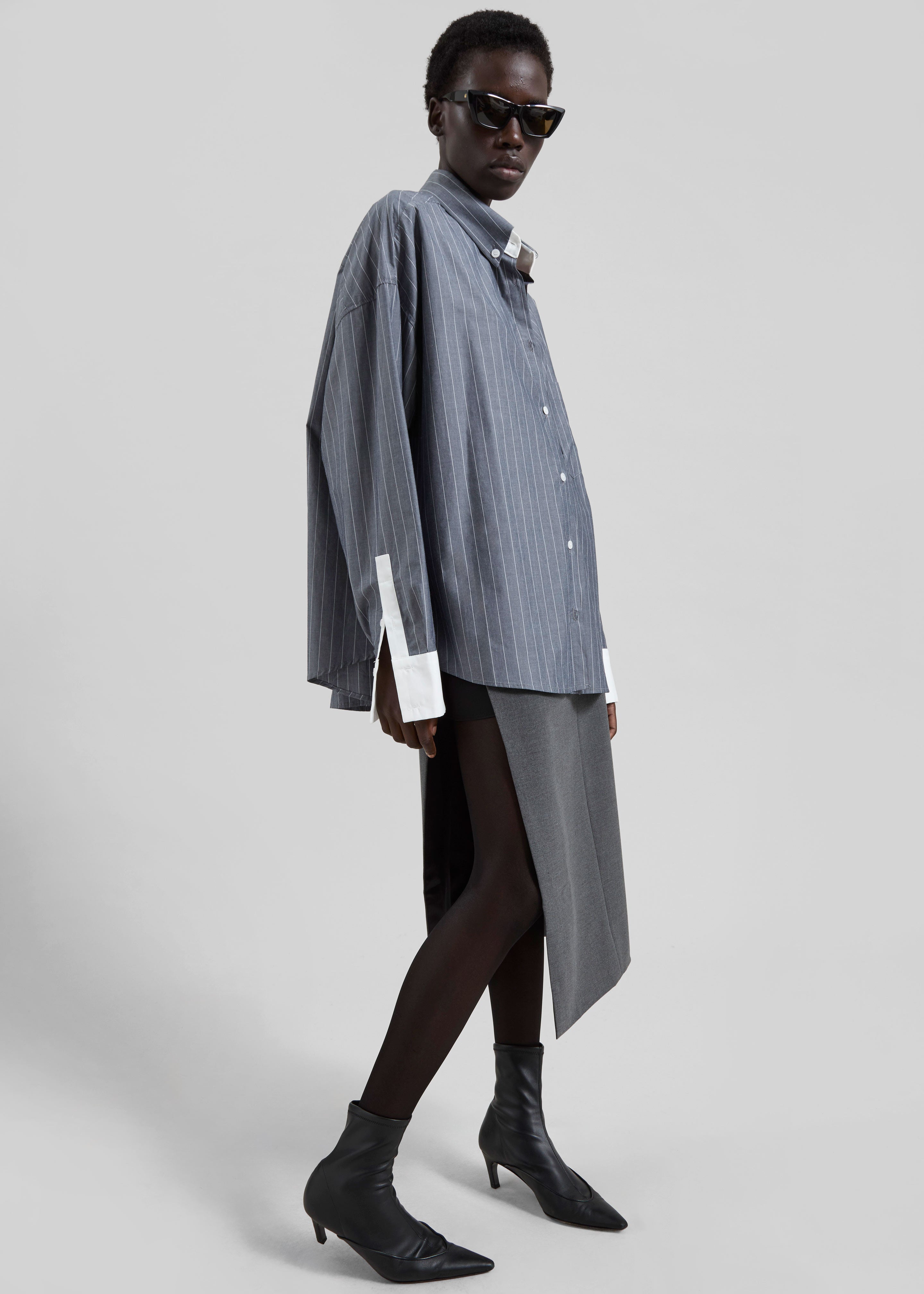 Lorna Shirt - Grey/white Pinstripe