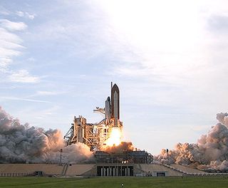 Shuttle Endeavour Blasts Off Toward Space Station