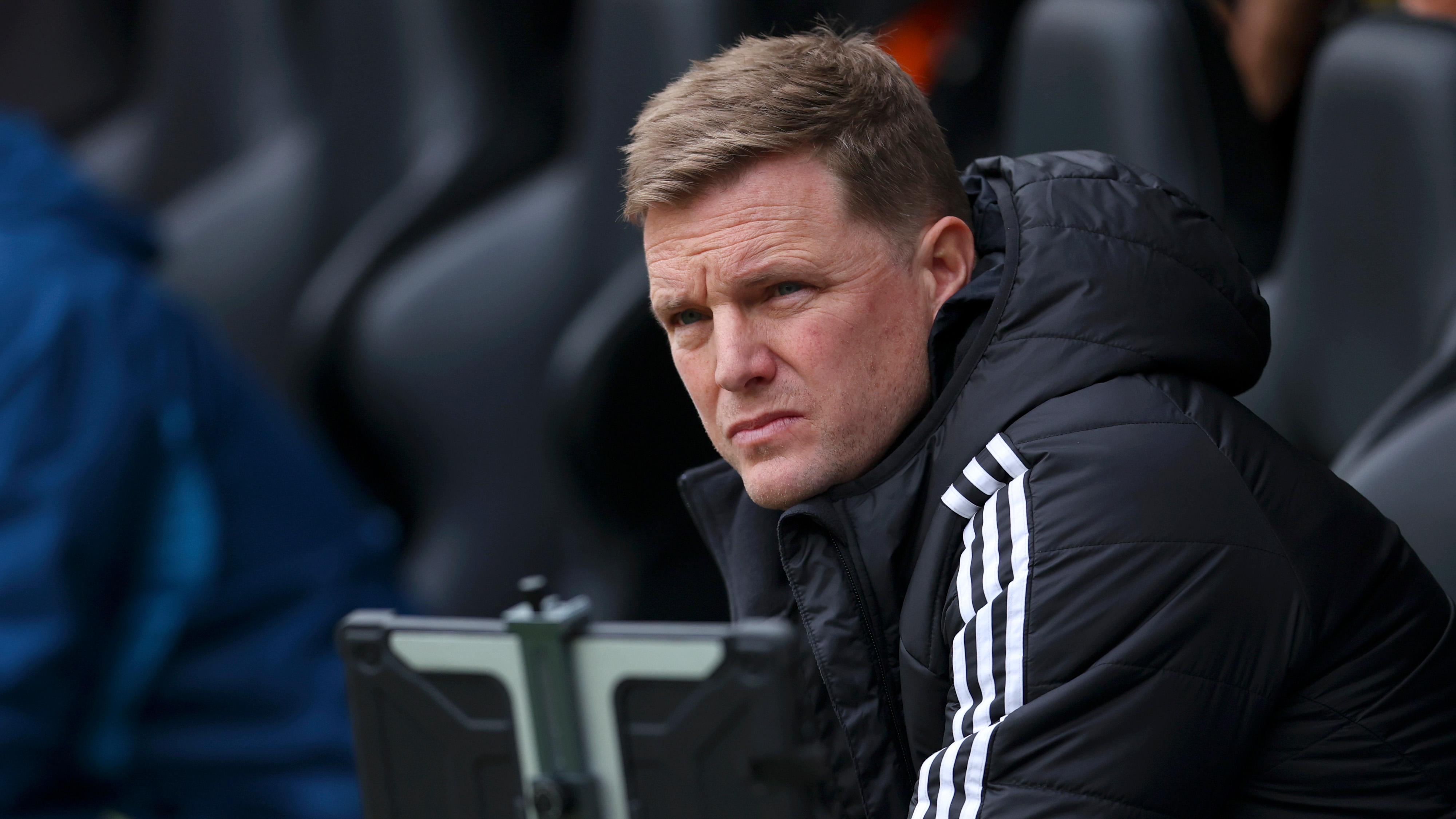 Eddie Howe in the dugout for Newcastle United vs Sunderland