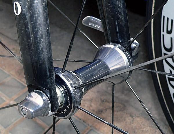 The new hubs feature a new edgier look and are also reported to be slightly lighter than before.