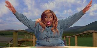 Nicole Byer on a rollercoaster Nailed It Netflix
