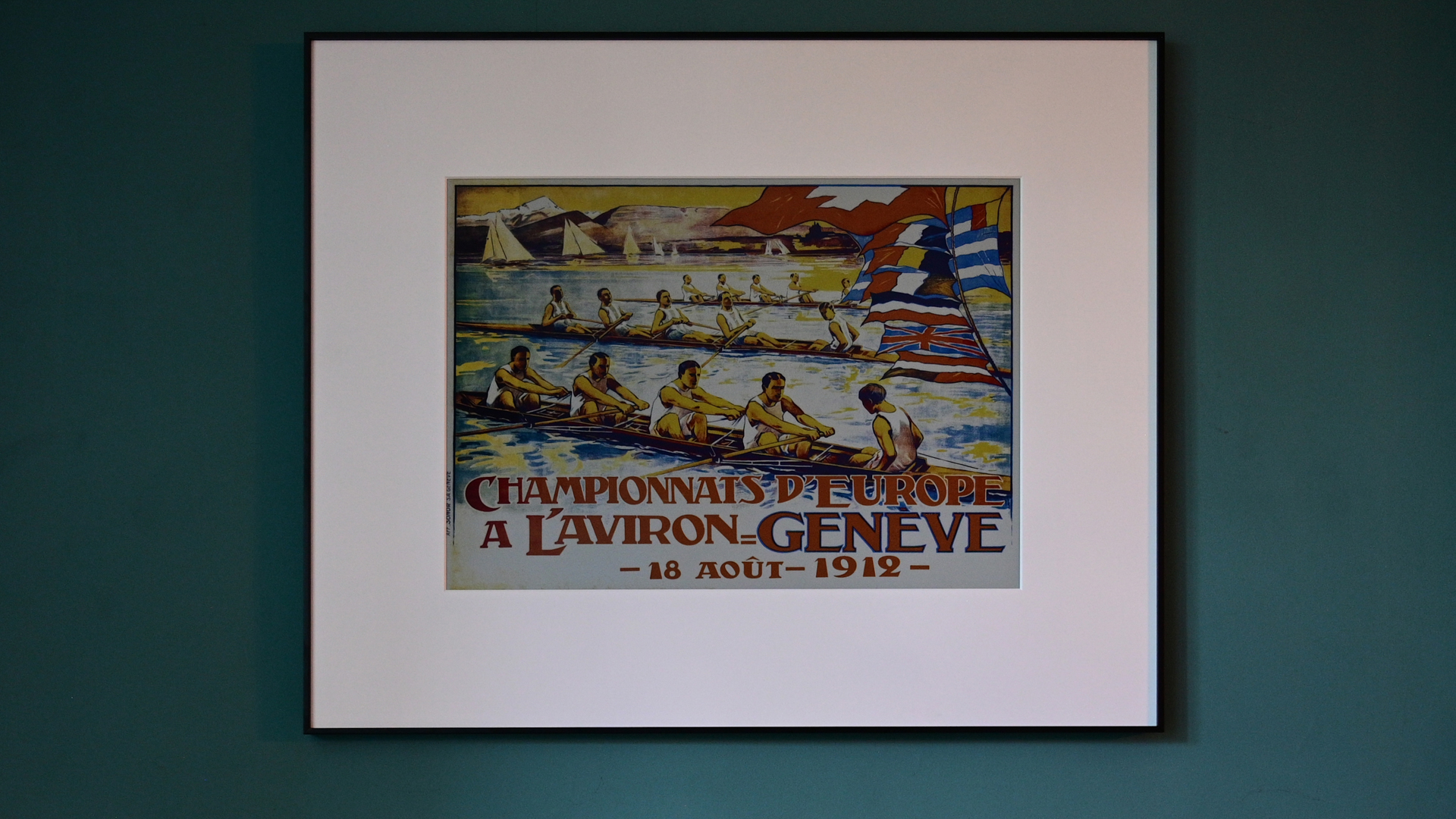 InkPoster Tela 28.5" frame showing poster