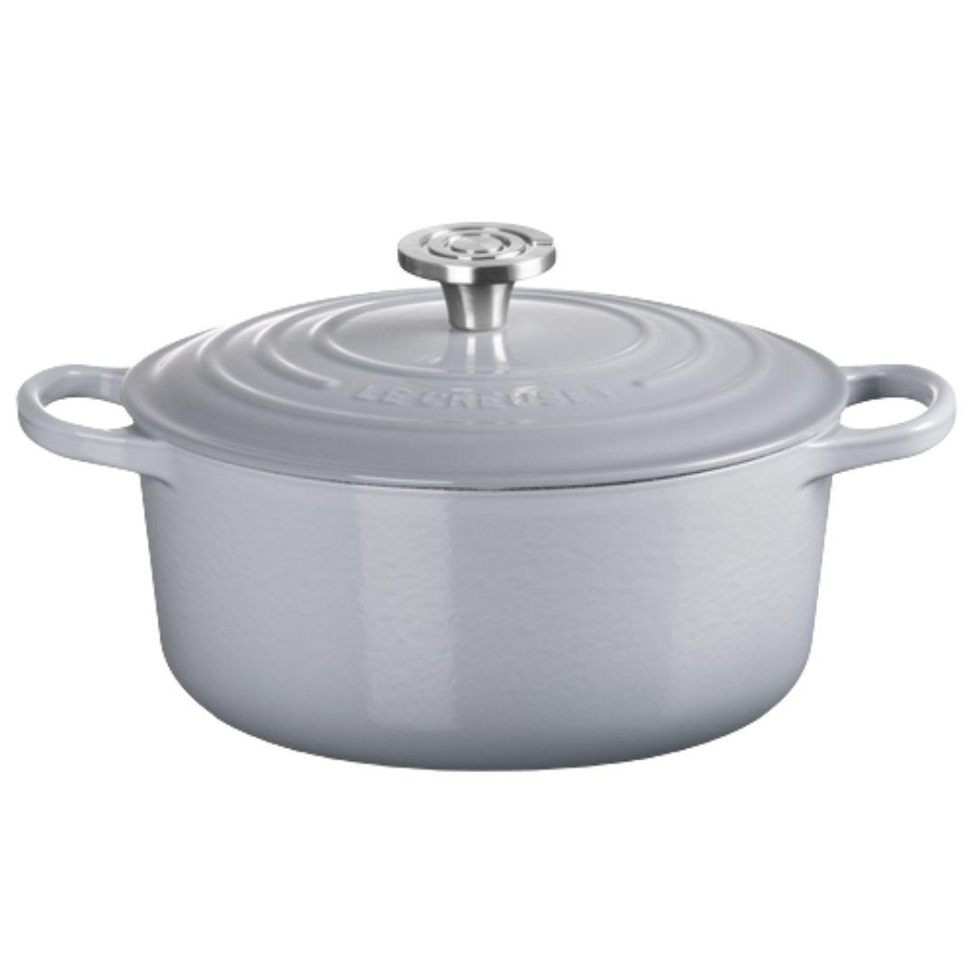 Le Creuset, Cast Iron Round Casserole in Chateau