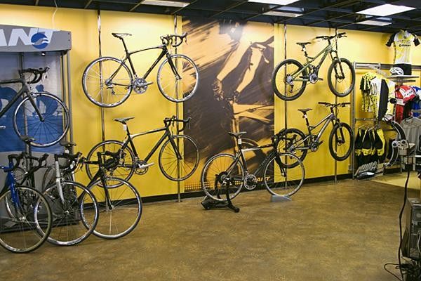 Naturally, the Giant store also carries road bikes.