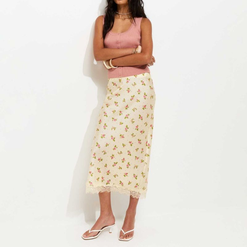 Cream Floral Print Lace Trim Midi Skirt on model
