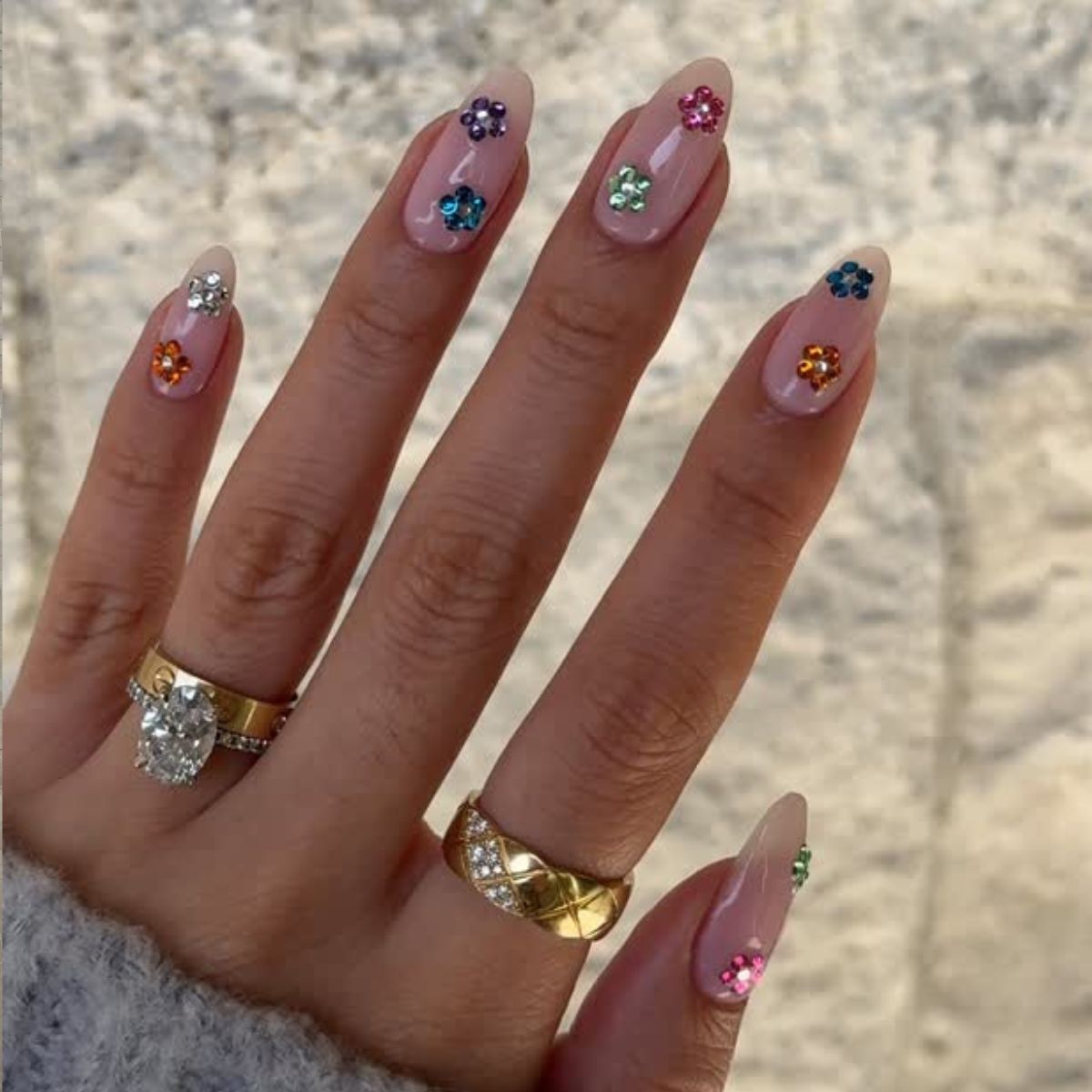 A manicure with flower gemstones