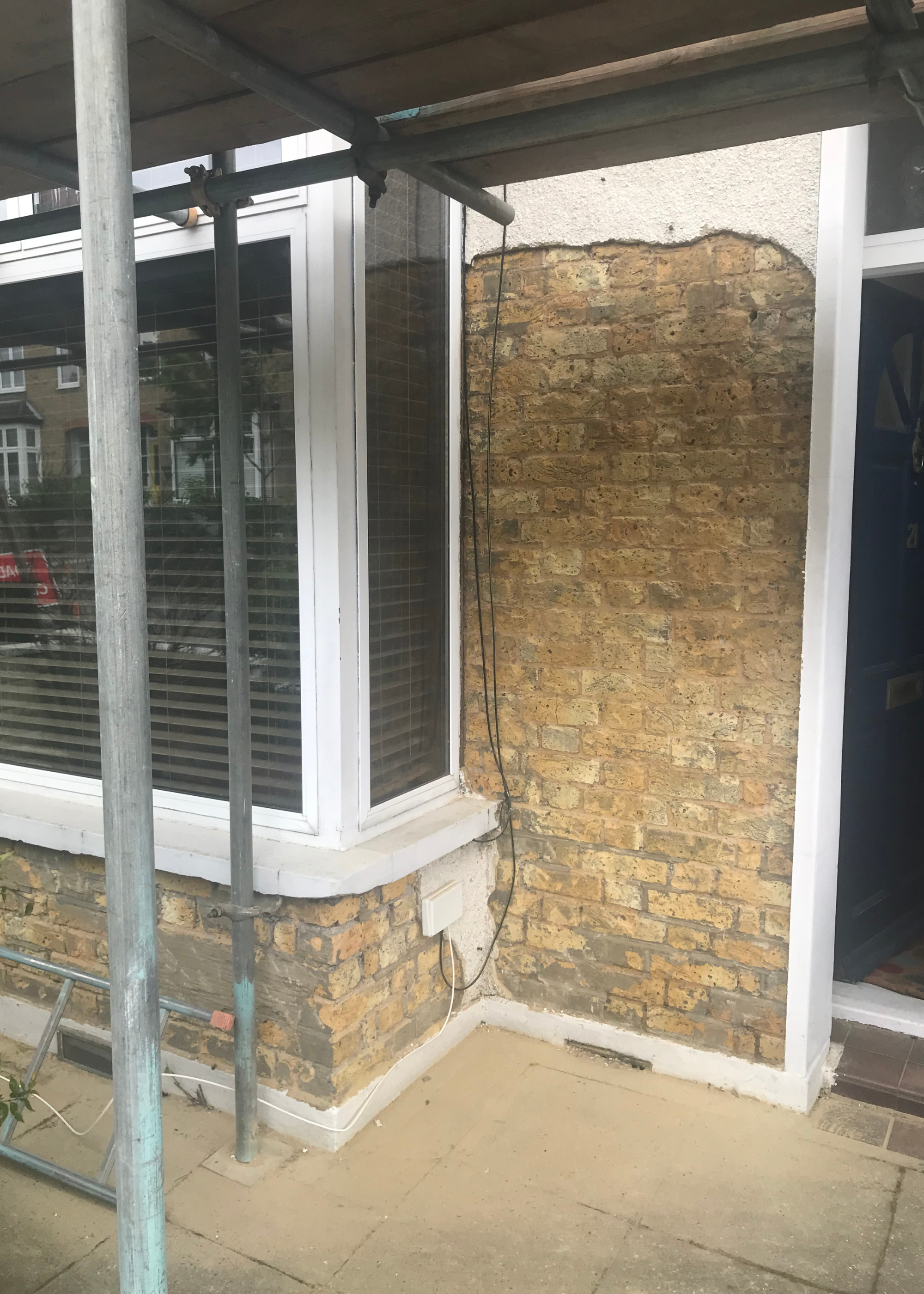 pebbledash removal from a traditional brickwork home