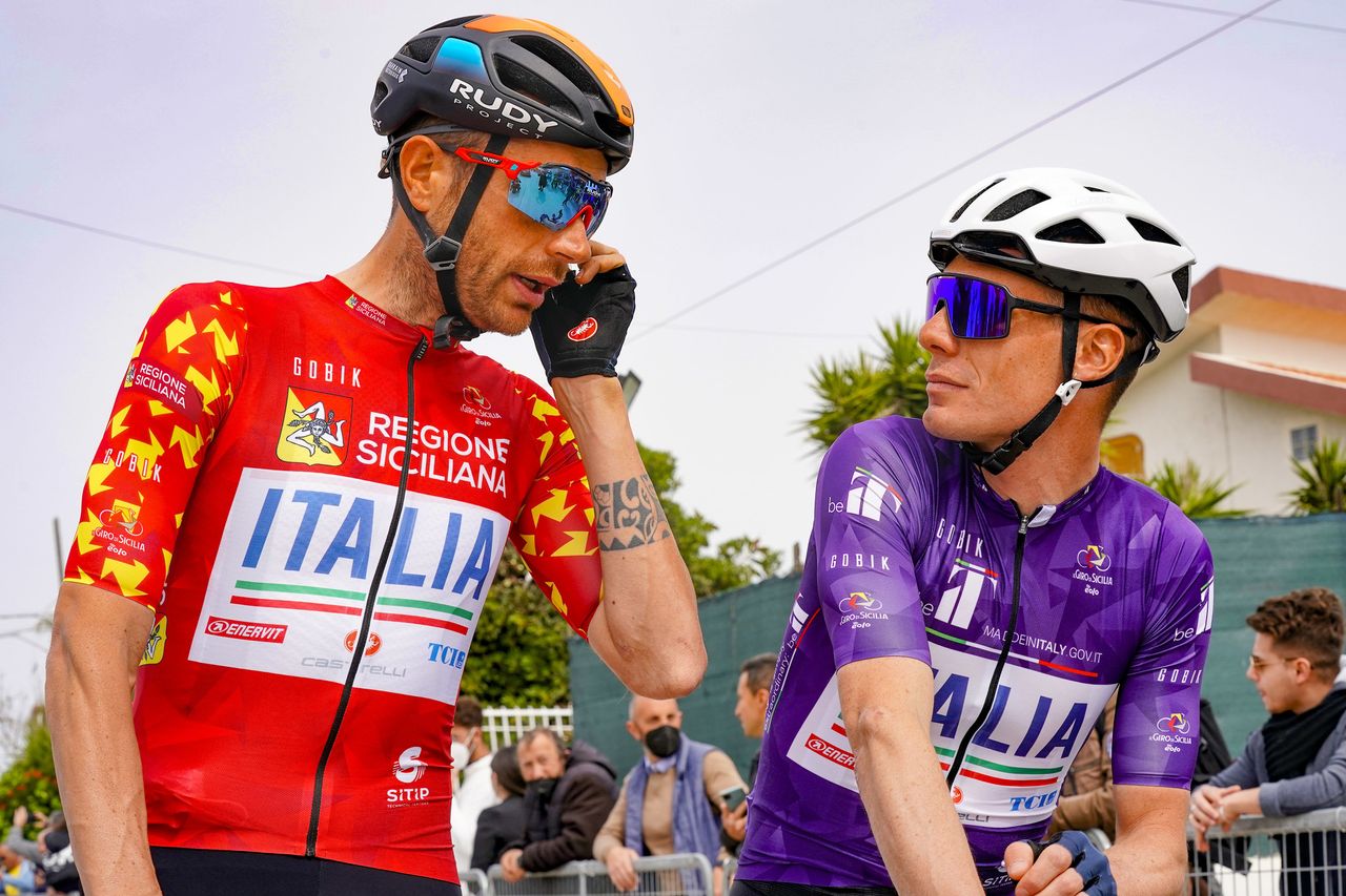Giro di Sicilia 2022 - 3rd Edition - 3rd stage Realmonte - Piazza Armerina 171 km - 14/04/2022 - Damiano Caruso (ITA - Bahrain Victorious) - Alessandro Fedeli (ITA - Gazprom - RusVelo) - photo Massimo Fulgenzi/SprintCyclingAgency&Acirc;&copy;2022